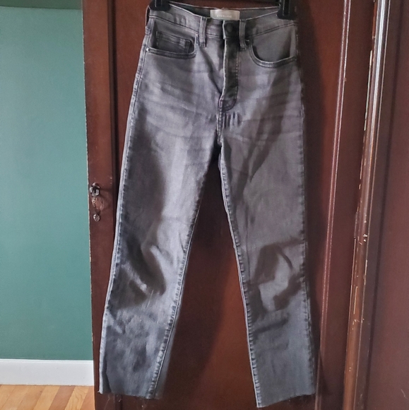 Everlane High Rise Slim Straight Cigarette Washed Black Denim - Picture 1 of 8